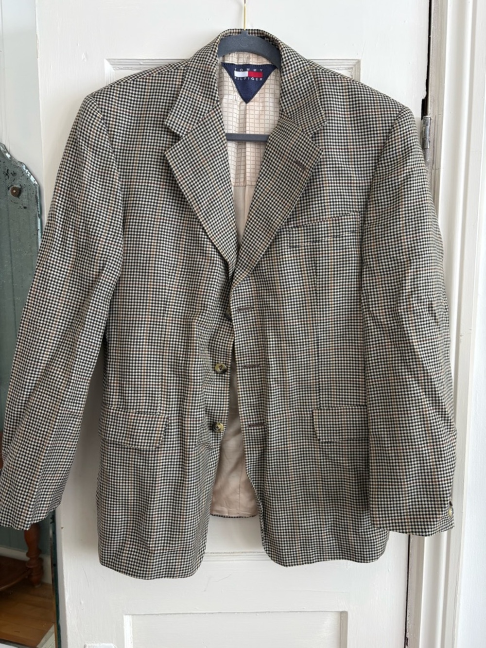 Tommy Hilfiger Men’s Black & White Houndstooth Sport Coat